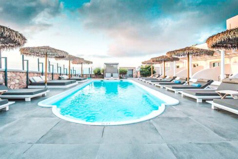 Ηotel in Santorini for sale. Find the best properties on Santorini island in Greece. Santorini Properties 11