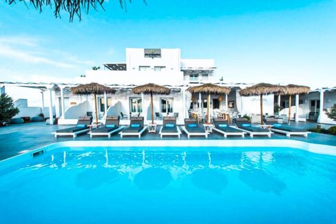 Ηotel in Santorini for sale. Find the best properties on Santorini island in Greece. Santorini Properties 2