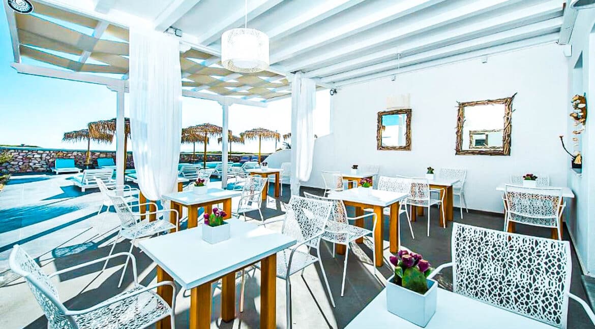 Ηotel in Santorini for sale. Find the best properties on Santorini island in Greece. Santorini Properties 4