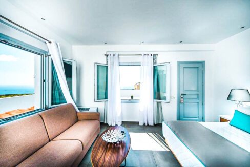 Ηotel in Santorini for sale. Find the best properties on Santorini island in Greece. Santorini Properties 7