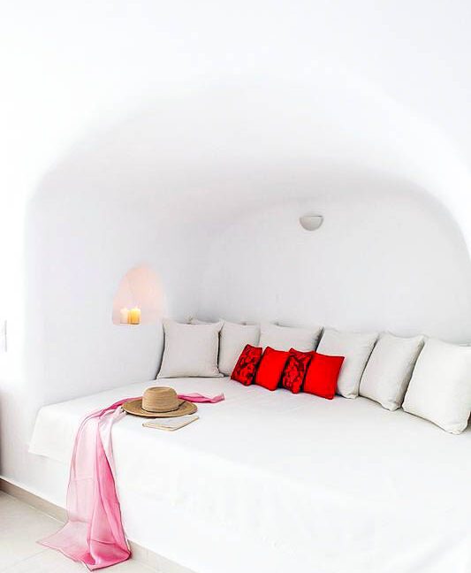 Luxury Suites Imerovigli Santorini for sale, Buy Property in Santorini Island in Greece 1