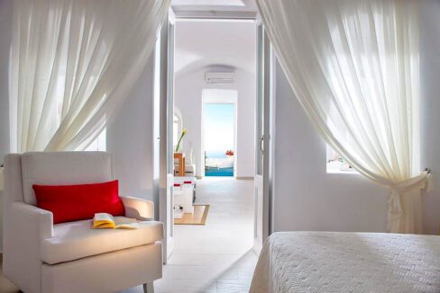 Luxury Suites Imerovigli Santorini for sale, Buy Property in Santorini Island in Greece 19