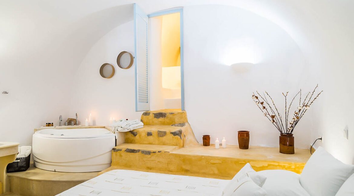 Property Santorini Pyrgos, Buy House Santorini Greece 22