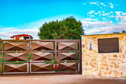 Property for Sale Moudania Halkidiki Greece. Halkidiki Properties for sale 1