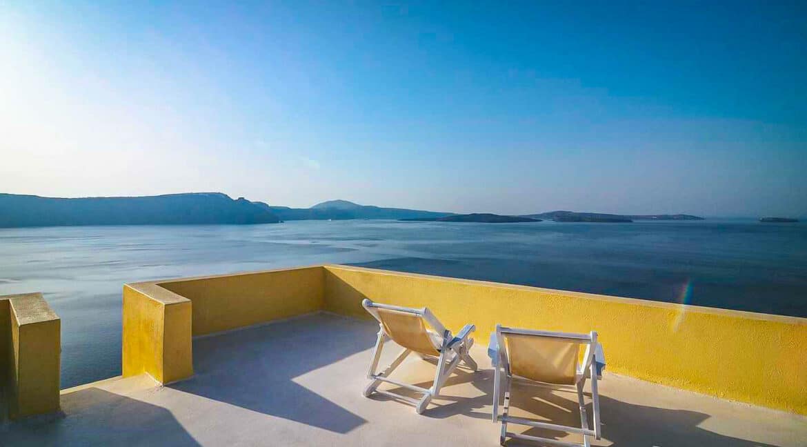 Property on the edge of the Caldera Santorini, Buy Property Santorini Greece 1