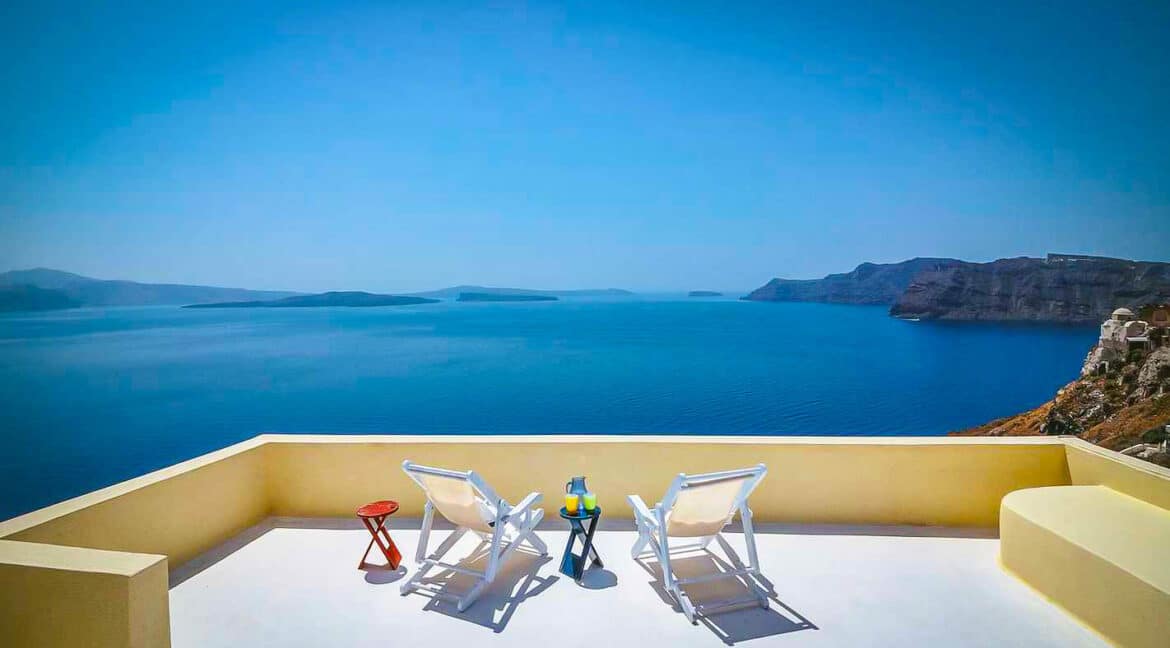 Property on the edge of the Caldera Santorini, Buy Property Santorini Greece 18