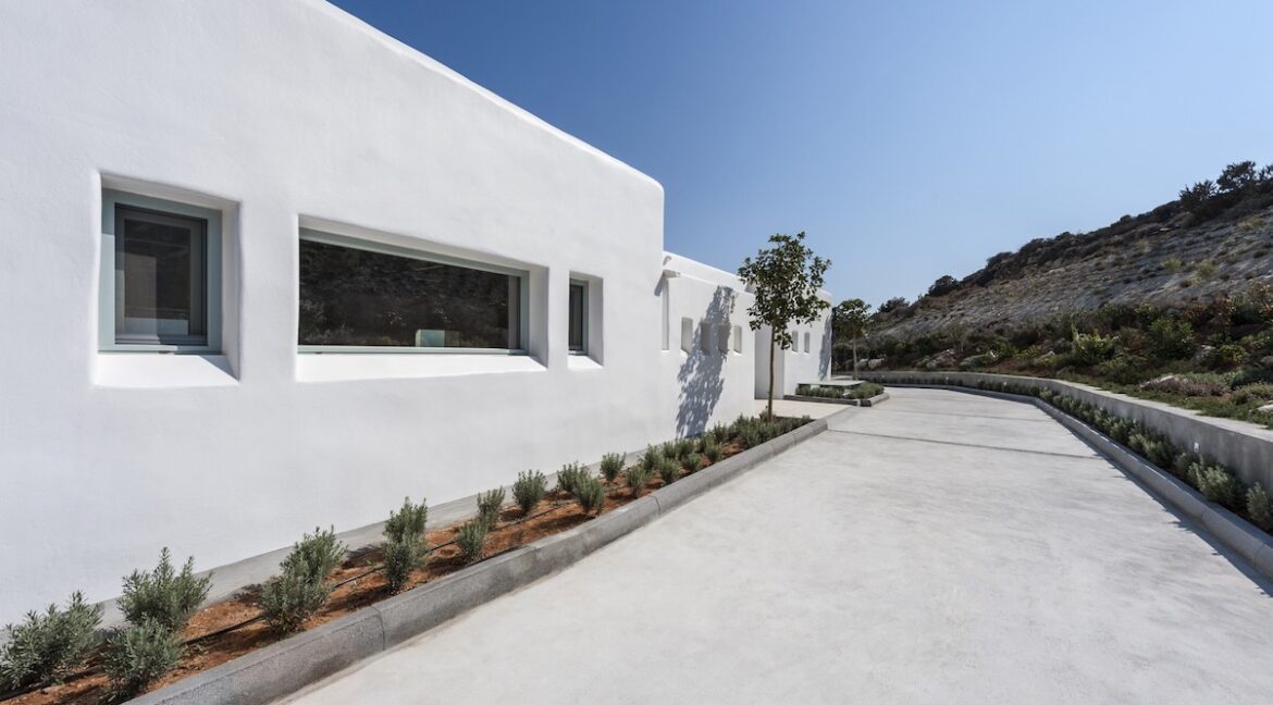 Superb Villa Paros Island, Properties Paros Greece, Buy Luxury Property Cyclades 1