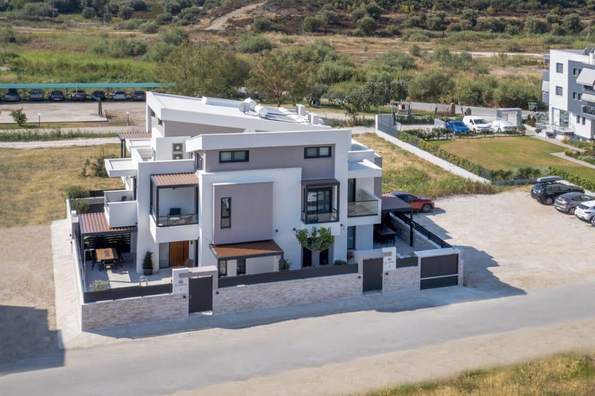 New Construction Minimal Houses for Sale Halkidiki , Neos Marmaras