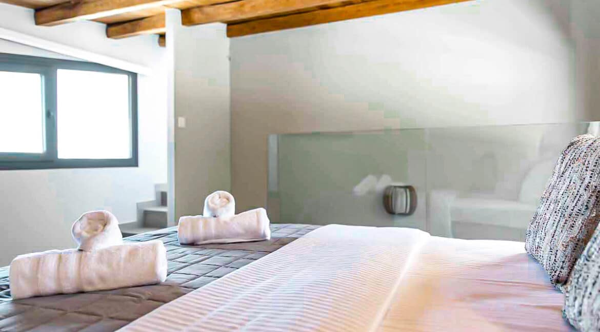 New Villa Pefkohori Halkidiki for sale, Halkidiki Properties Greece 1