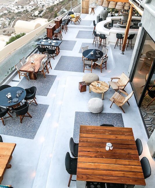 Building for cafe bar restaurant in Santorini 5