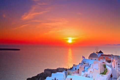 Cave House at Oia of Santorini and Caldera View 12