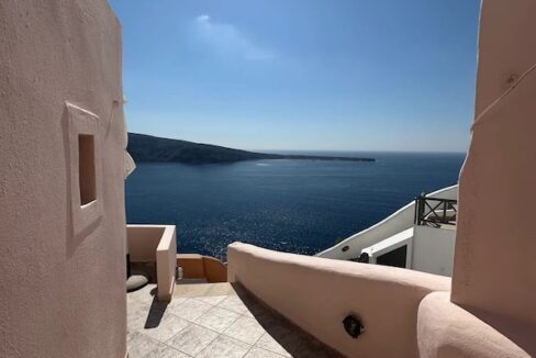 Cave House at Oia of Santorini and Caldera View 2