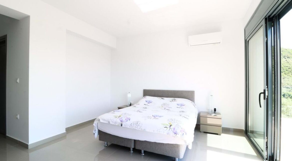 Hillside Villa in Corfu for sale, Buy Property in Corfu Greece 1