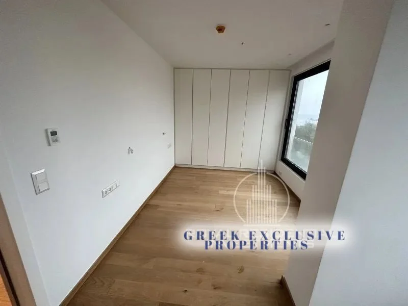 Luxurious Maisonette in South Voula Athens 11