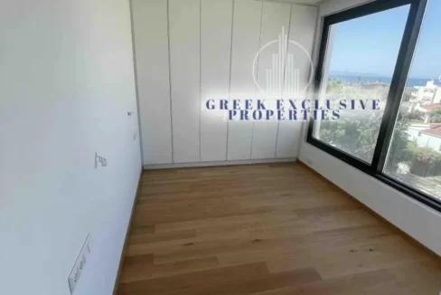 Luxurious Maisonette in South Voula Athens 8