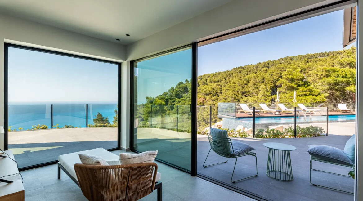 Luxurious Villa for sale in Lefkada 18