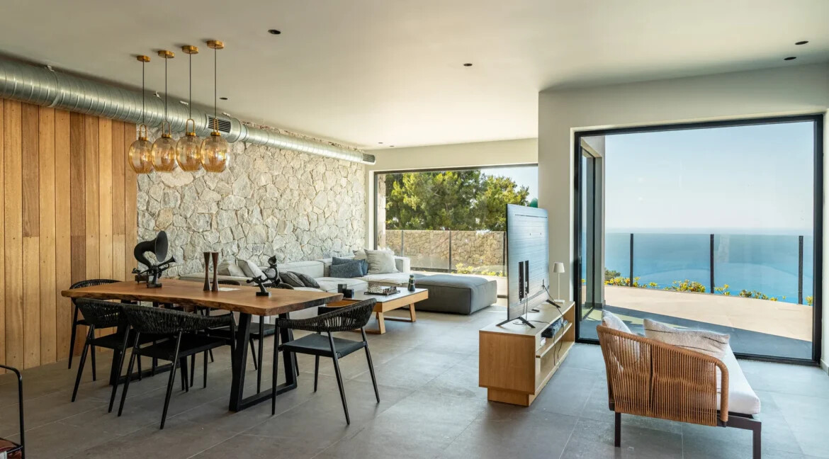 Luxurious Villa for sale in Lefkada 21