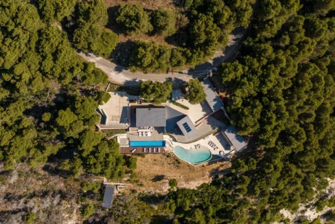Luxurious Villa for sale in Lefkada 3