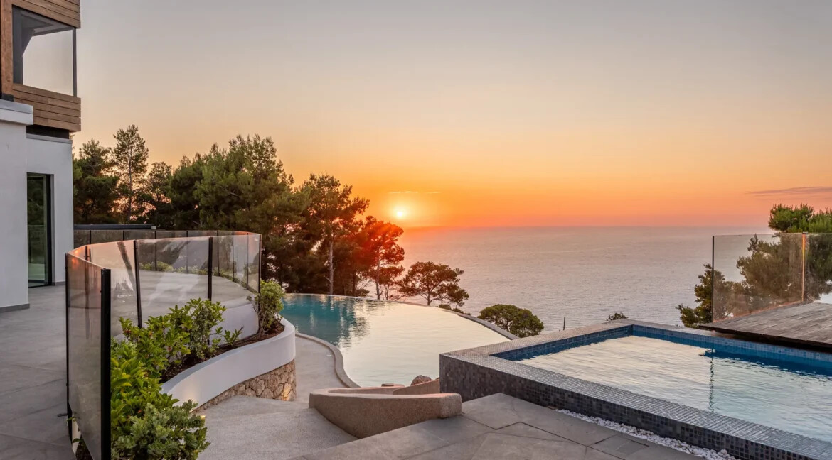 Luxurious Villa for sale in Lefkada 6