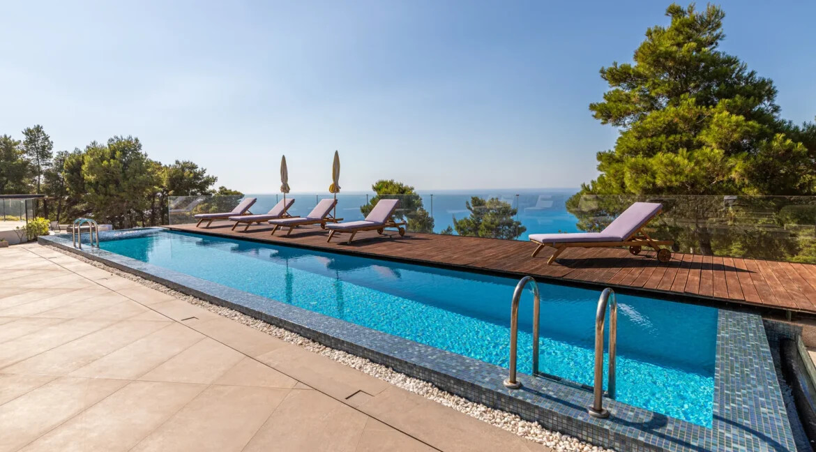 Luxurious Villa for sale in Lefkada 9