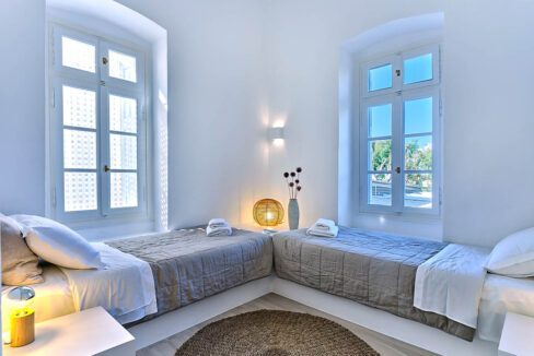 Property in the center of Paros Naoussa, Paros Properties10