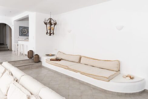 Property with sea view Kolymbithres Paros 26