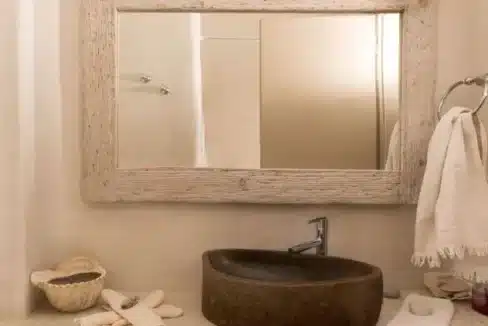 Property with sea view Kolymbithres Paros 3