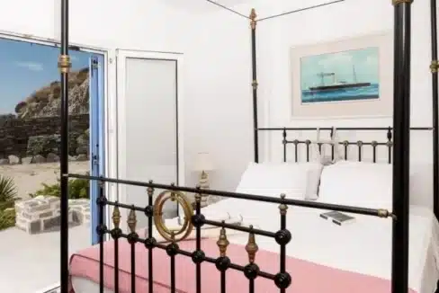 Property with sea view Kolymbithres Paros 4