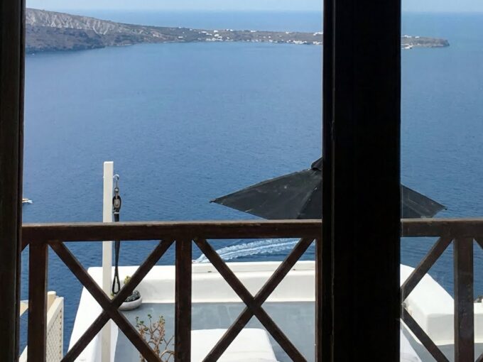 Santorini House with Sea View at Caldera Oia. Santorini Homes and Properties for sale