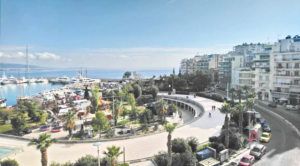 Sea-View Apartment in Piraeus, Athens - Ideal for Golden Visa 4
