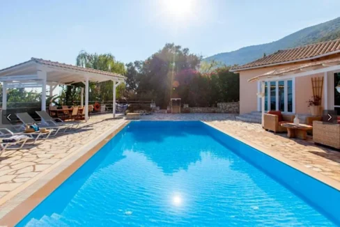 Sea View Villa in Lefkada 9