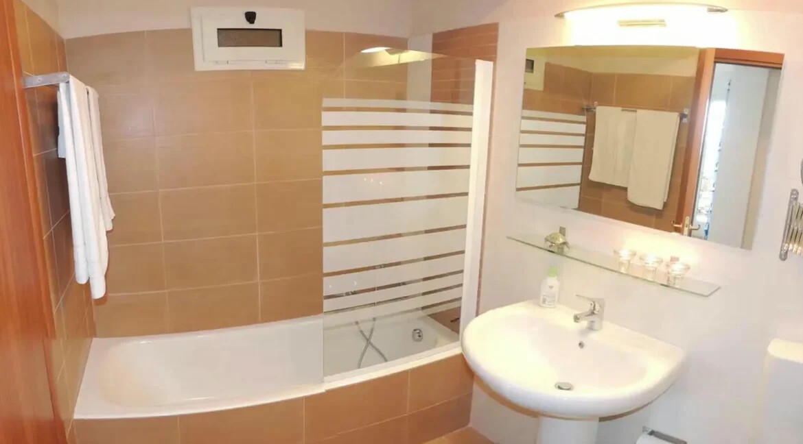 Sea View Villa in West Lefkada for sale 16