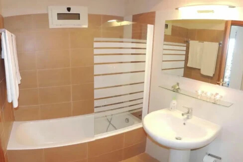 Sea View Villa in West Lefkada for sale 16