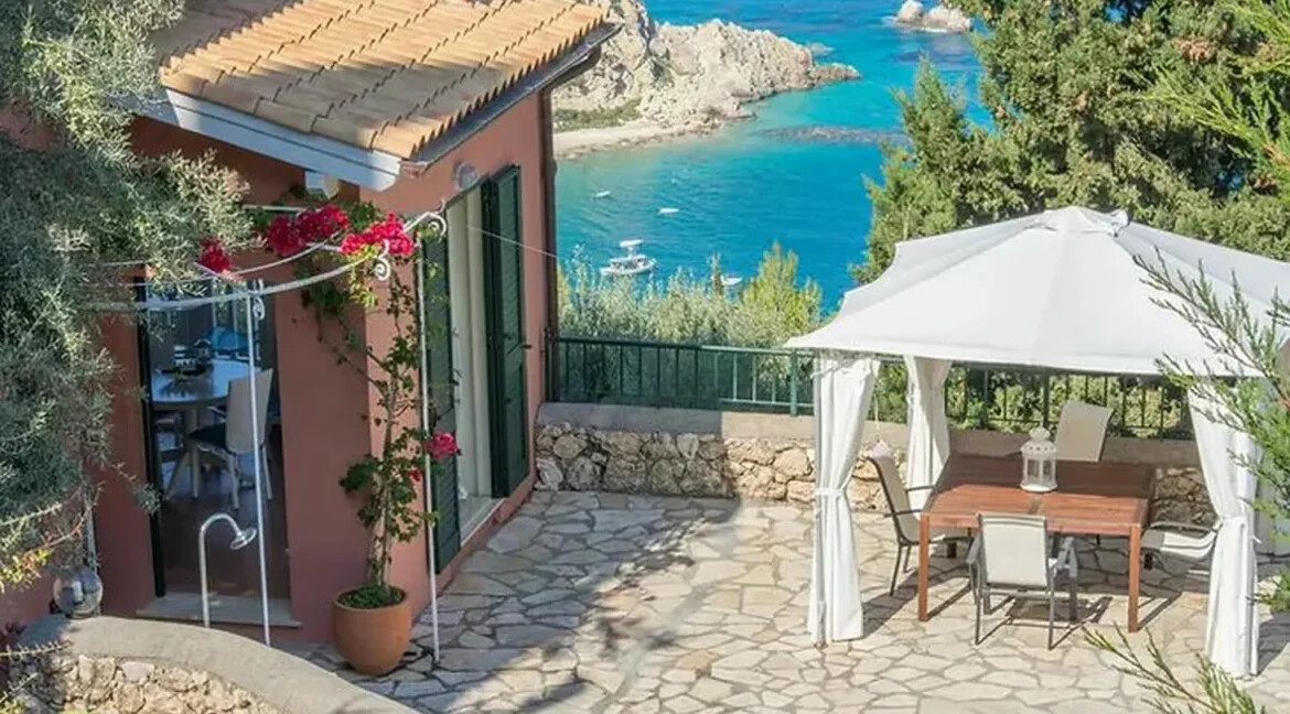 Sea View Villa in West Lefkada for sale 7