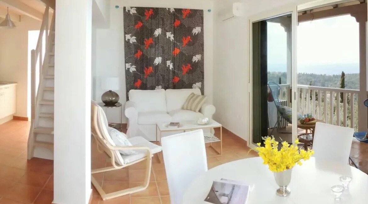 Sea View Villa in West Lefkada for sale 9