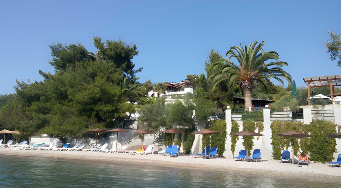 Seafront Hotel with Private Beach for Sale in Neos Marmaras, Sithonia 4