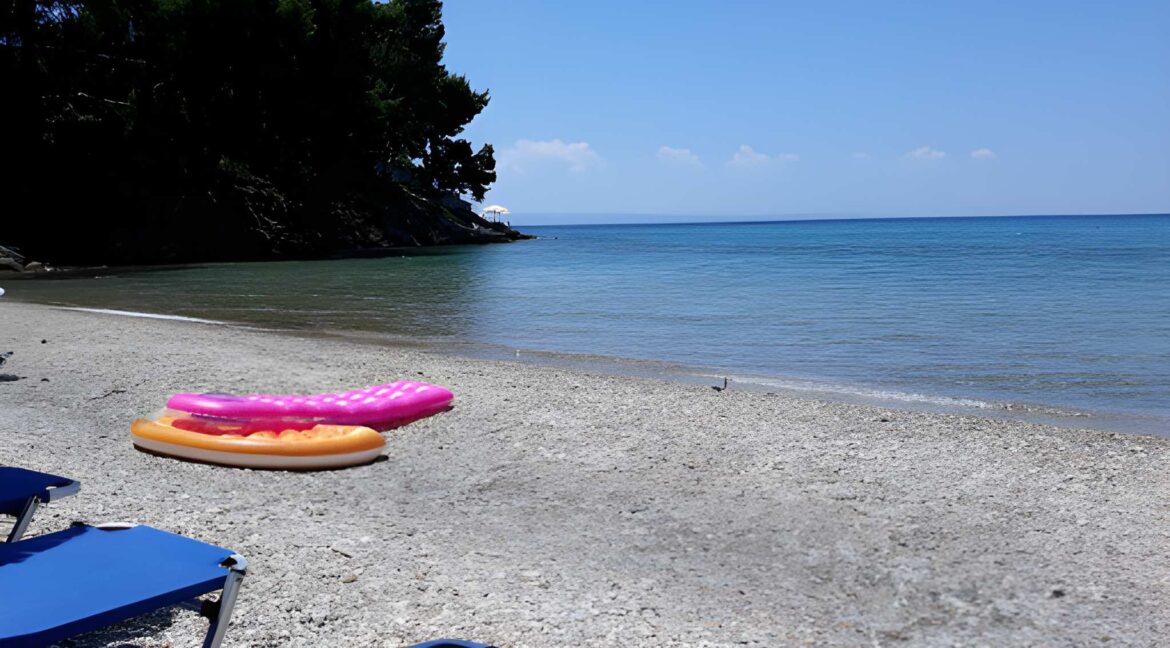 Seafront Hotel with Private Beach for Sale in Neos Marmaras, Sithonia 5