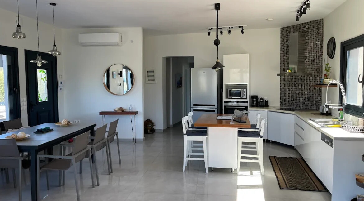 Seafront Property in Lefkada for sale 10