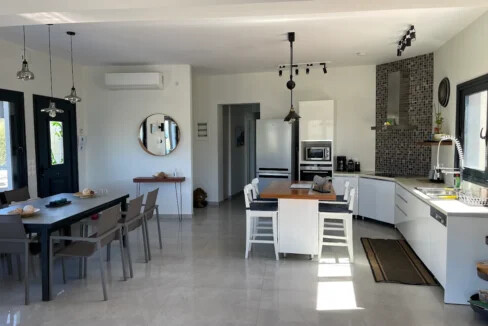 Seafront Property in Lefkada for sale 10