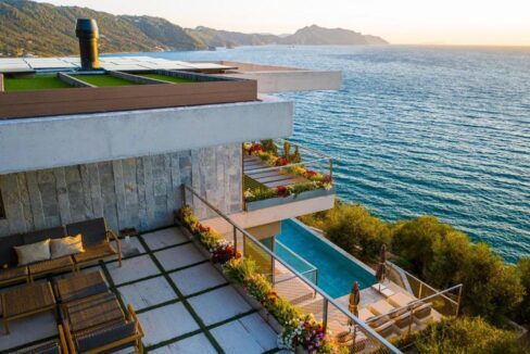 Seafront Villa In West Corfu for sale, Corfu Properties 1