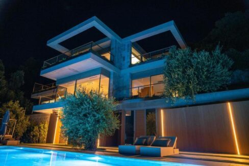 Seafront Villa In West Corfu for sale, Corfu Properties 14