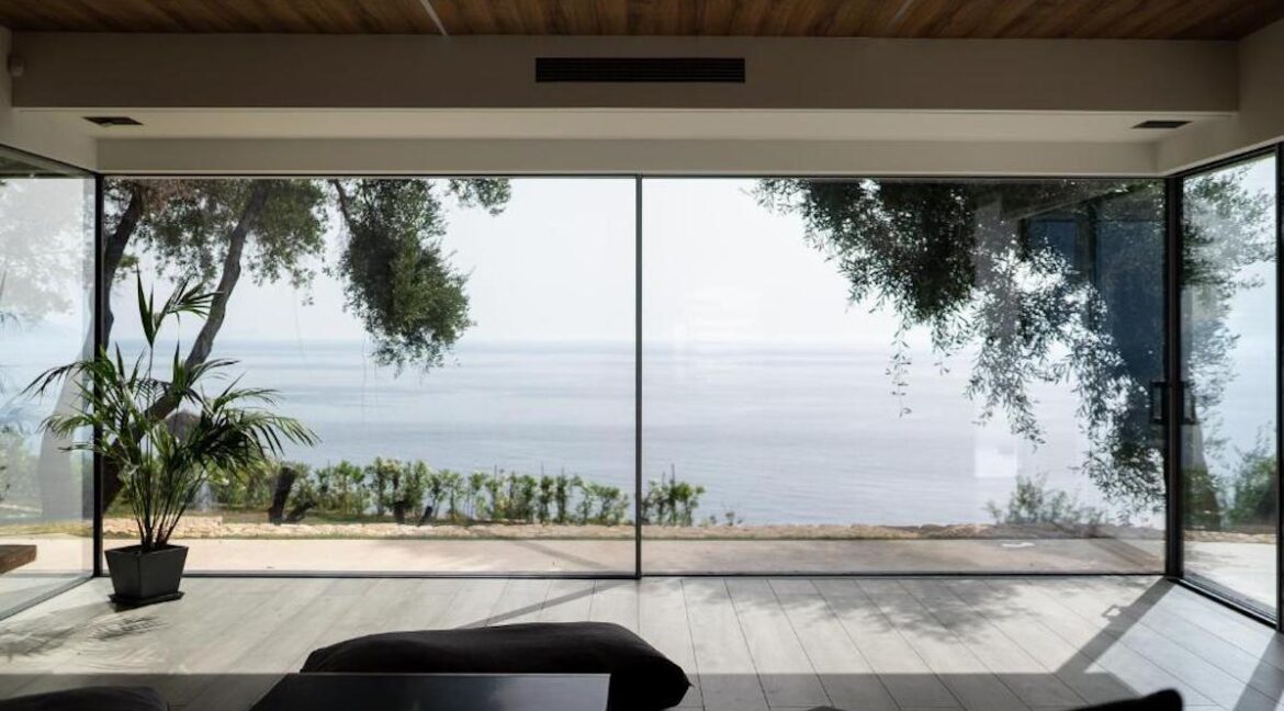 Seafront Villa In West Corfu for sale, Corfu Properties 19