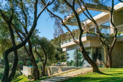 Seafront Villa In West Corfu for sale, Corfu Properties 25
