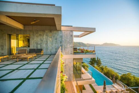 Seafront Villa In West Corfu for sale, Corfu Properties 26