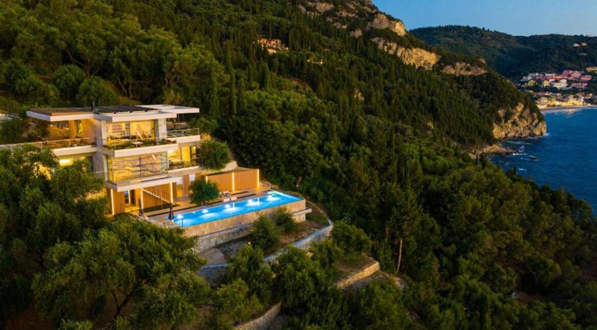 Seafront Villa In West Corfu for sale, Corfu Properties 33