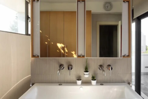 Seafront Villa near Athens with private beach, Chalkida Greece 3