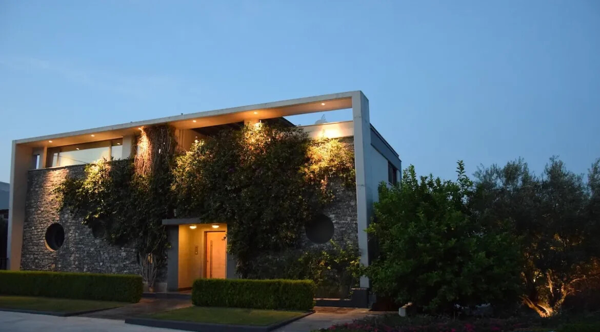 Seafront Villa near Athens with private beach, Chalkida Greece 32