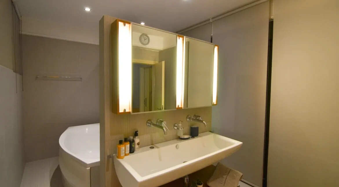 Seafront Villa near Athens with private beach, Chalkida Greece 4