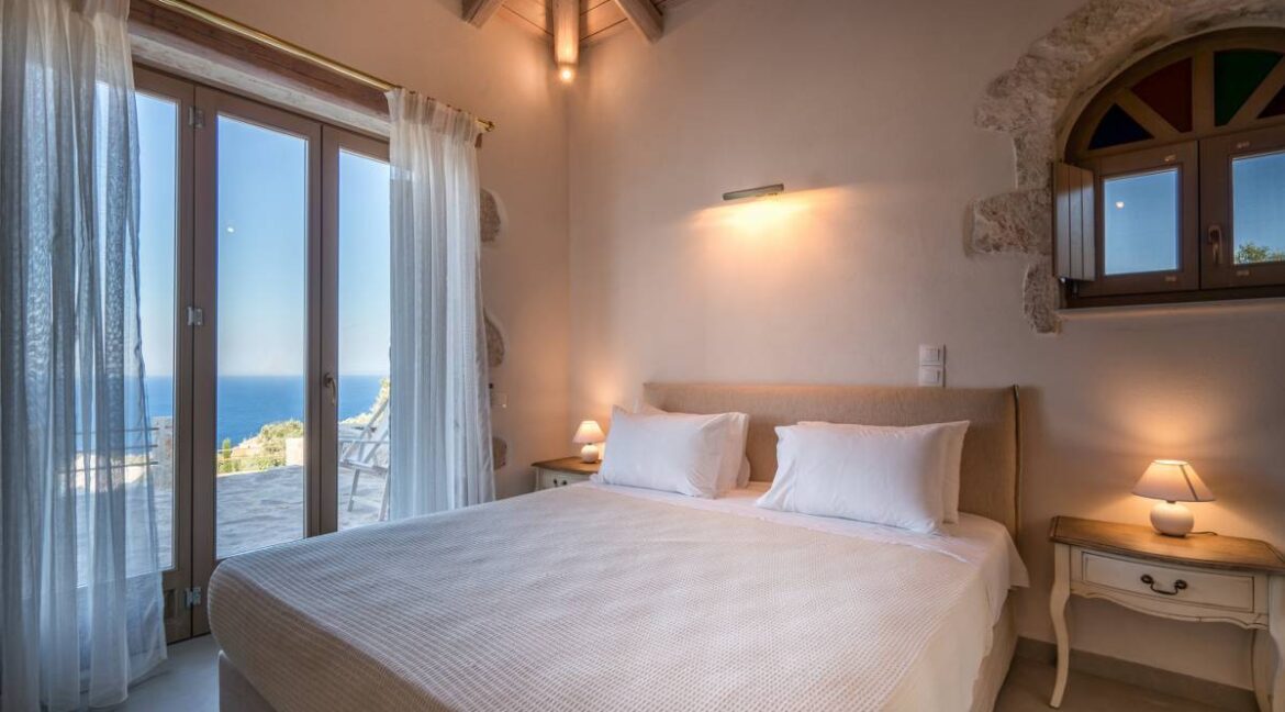 Seafront villa in Zakynthos for sale, Property Zakynthos Greece 12