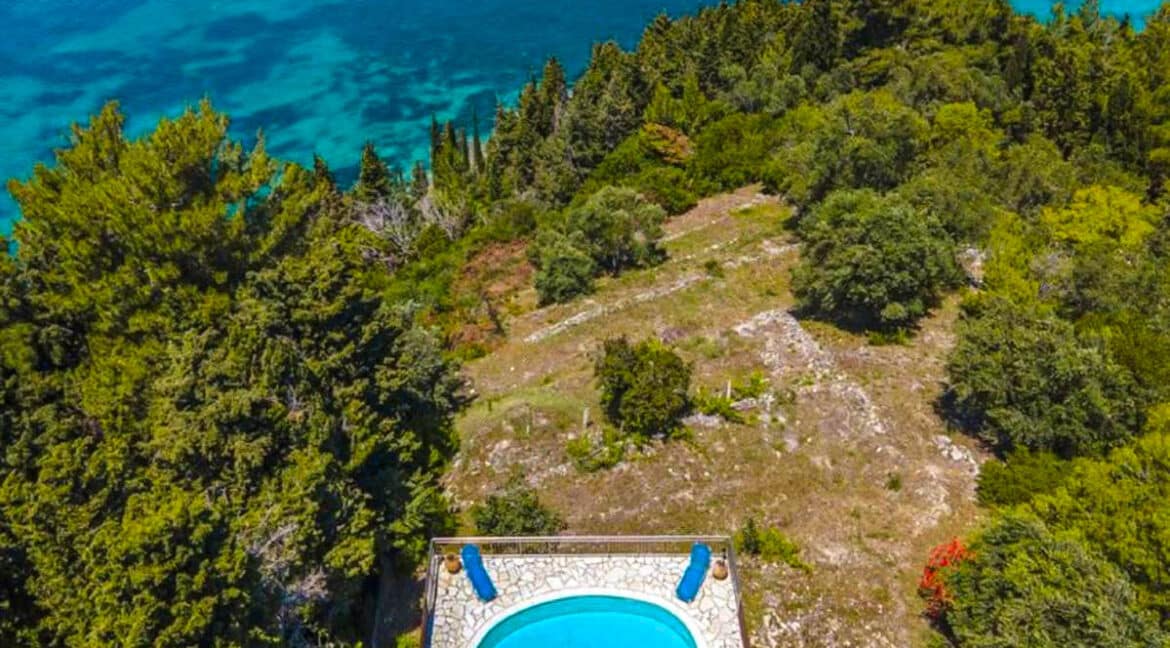 Small Seafront Villa Paxos Island Greece for sale, Buy Seaside Villa Paxoi Corfu 4